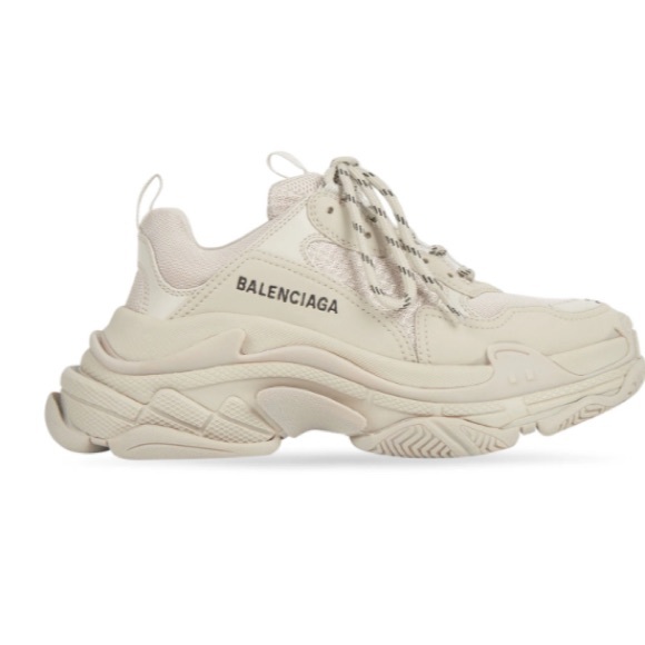 Balenciaga Triple S sneakers. lightly worn, bought resale 2021 cleaned 1yr ago - Picture 1 of 4